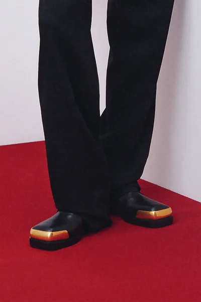 Look 11